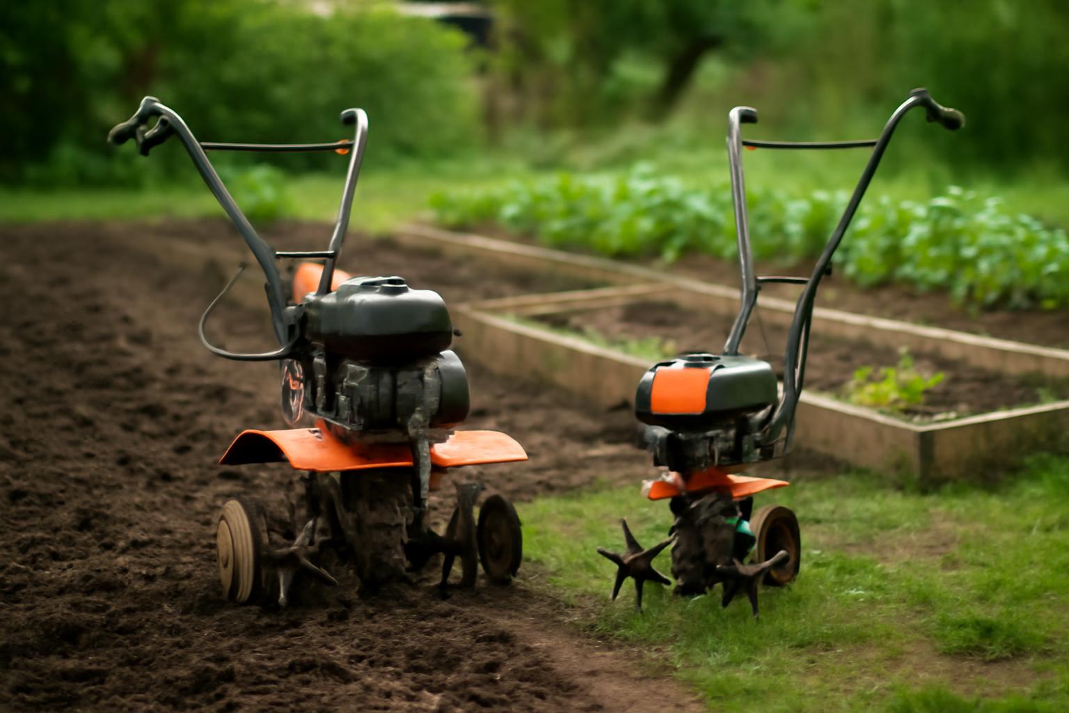 Dob&oacute;r glebogryzarki i kultywatora do ogrodu